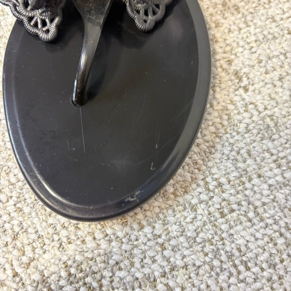 Salvatore Ferragamo Lace Bow Tie, Black Jelly Sandals - Picture 11 of 14